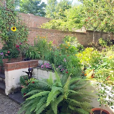 Tatil Evi Middle - Delightful Situated In The Grounds Of Hall, Near Filey, *