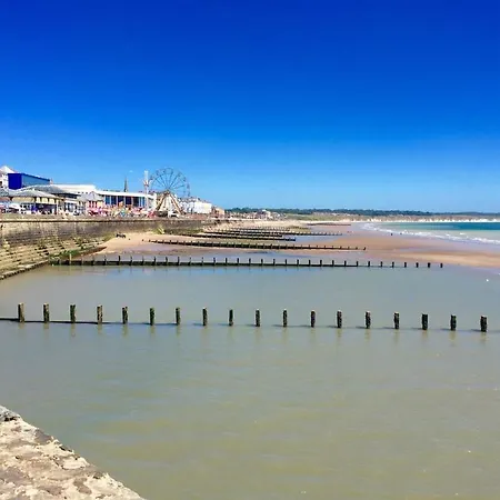 Middle - Delightful Situated In The Grounds Of Hall, Near Filey, * Hunmanby